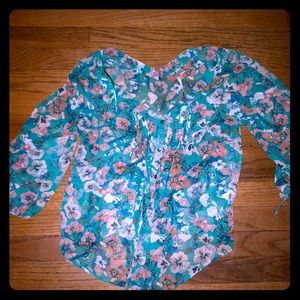 Lauren Conrad floral top / blouse